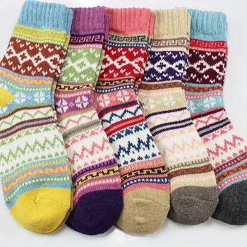 Зимние толстые теплые шерстяные женские носки Винтаж Рождественские носки Красочные носки Подарок Термо Кроличья шерсть Утолщенные носки 5 пар 1 лот